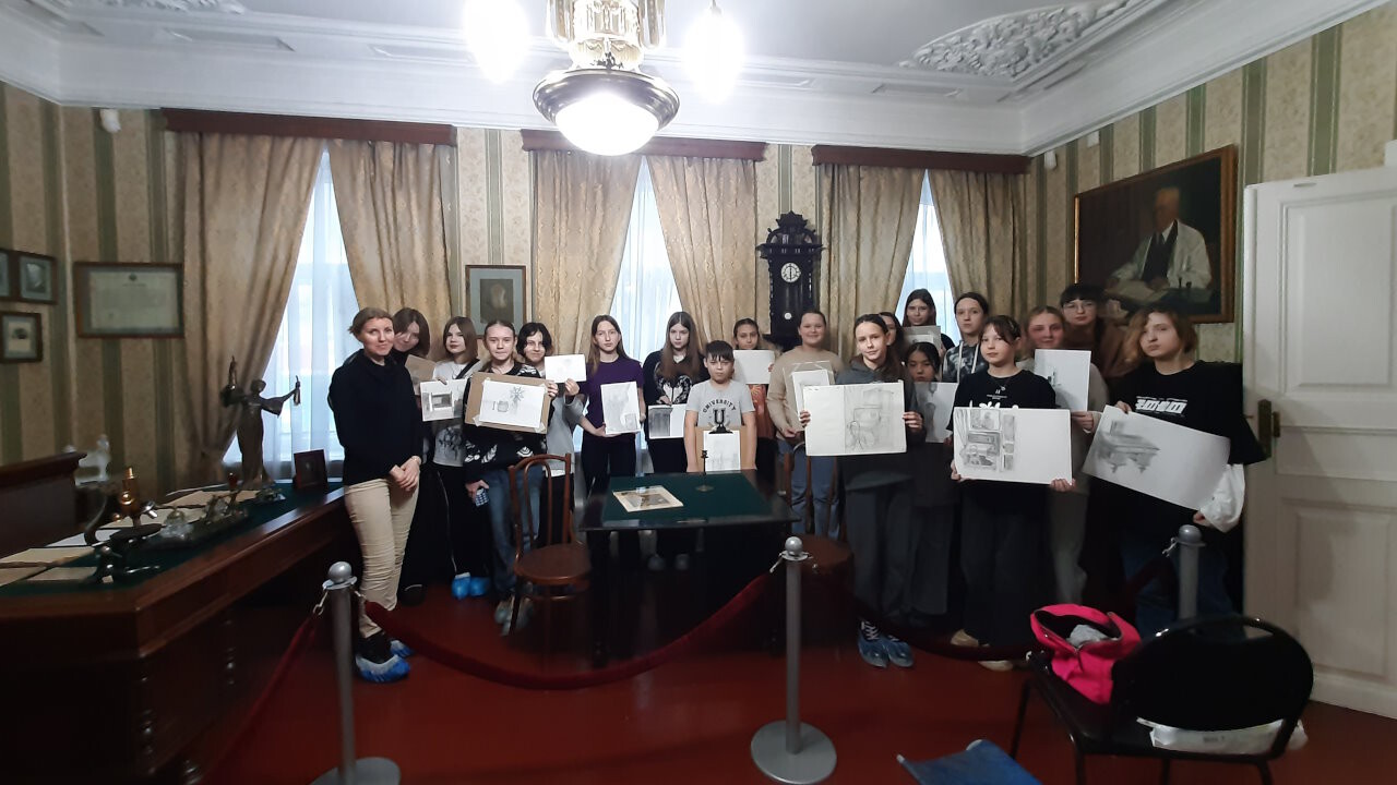 Учащиеся посетили музей Льва Кассиля