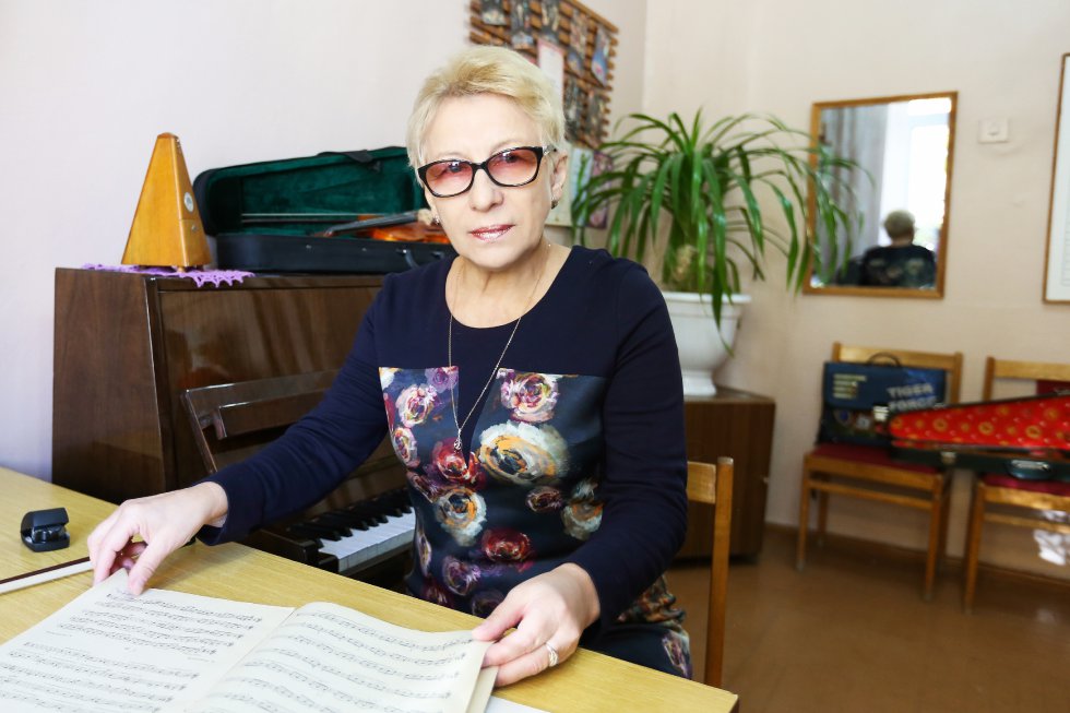 Стукан Ольга Васильевна - заведующая отделением скрипки
